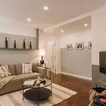 Nistos - 3 Bedrooms In Alvalade Лиссабон