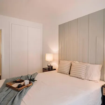 Nistos - 3 Bedrooms In Alvalade * Lisboa