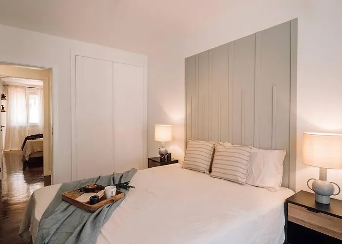 Nistos - 3 Bedrooms In Alvalade * Lisboa