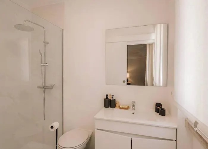 Daire Nistos - 3 Bedrooms In Alvalade